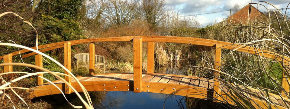 hero-bridge